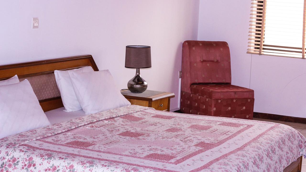 Lavender Lodge Hotel 阿克拉 外观 照片
