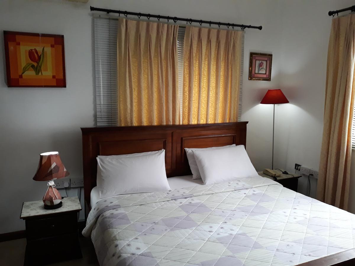 Lavender Lodge Hotel 阿克拉 外观 照片