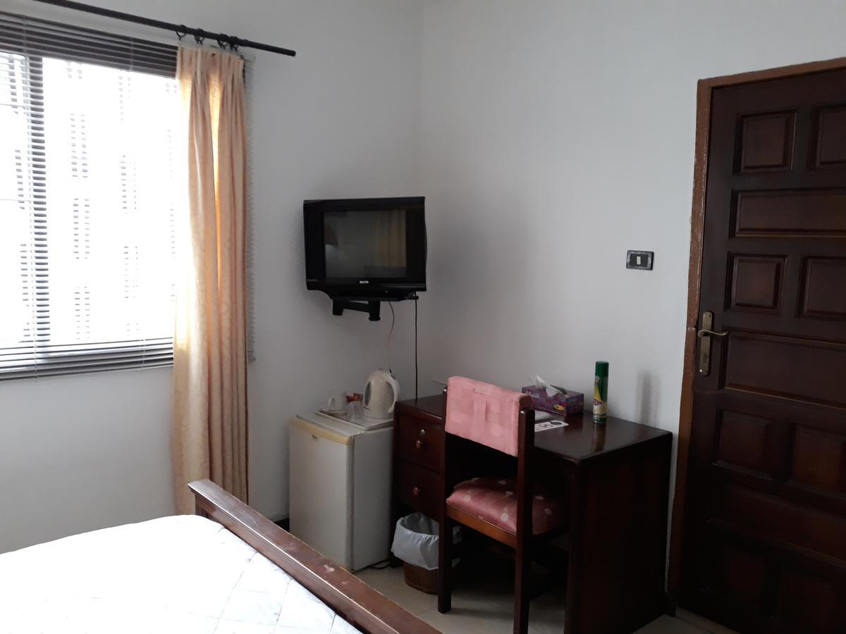 Lavender Lodge Hotel 阿克拉 外观 照片